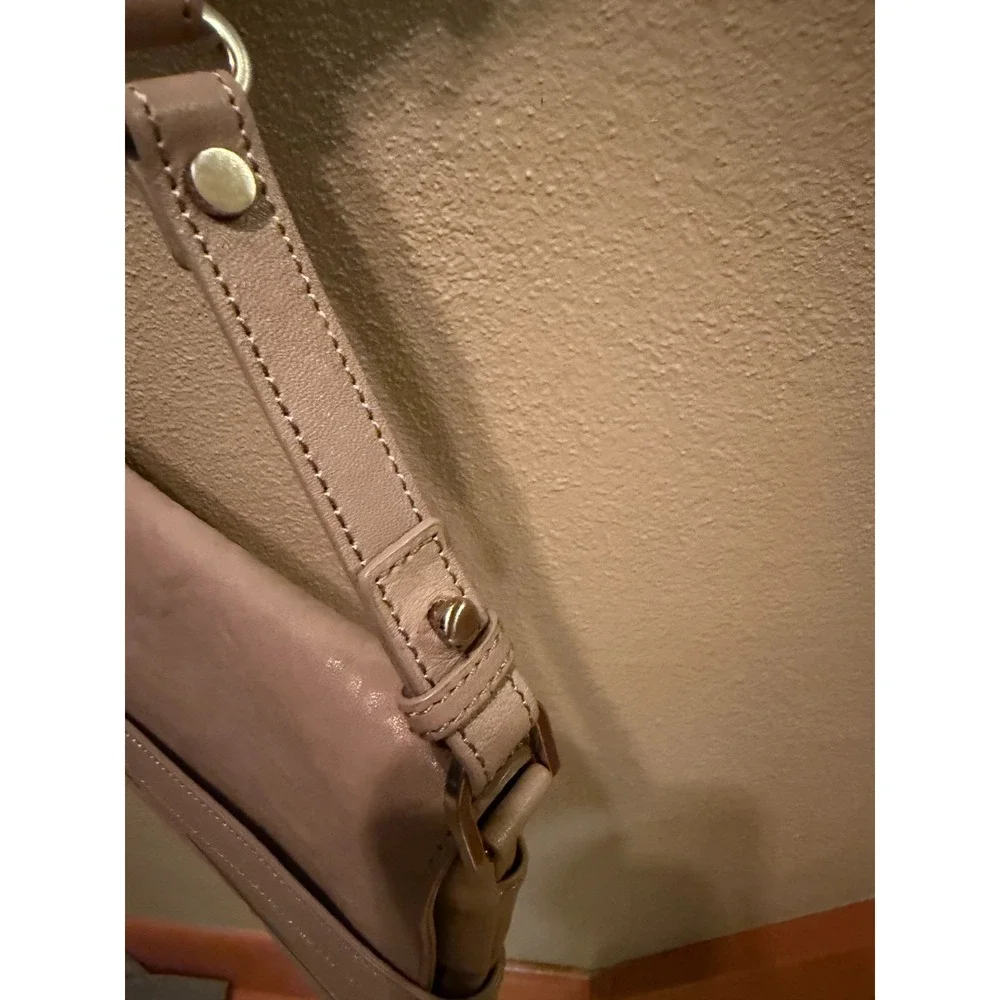 Beautiful Cream leather clutch with detachable shoulder strap by Kenneth Cole